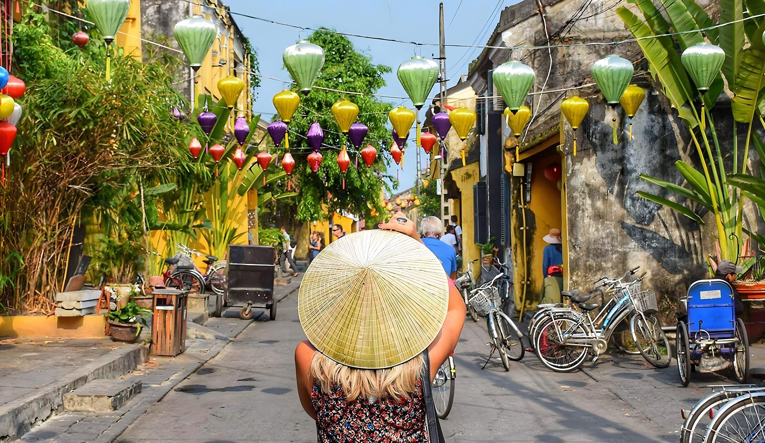 Slide Hoi An