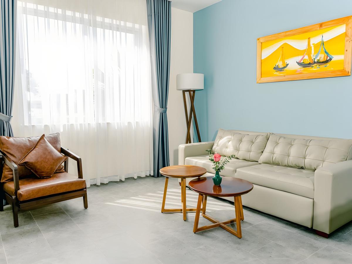 Full 2 Bed Penthouse 2