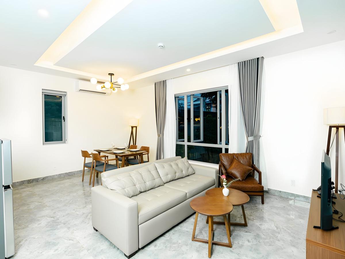 Full 2 Bed Penthouse 3