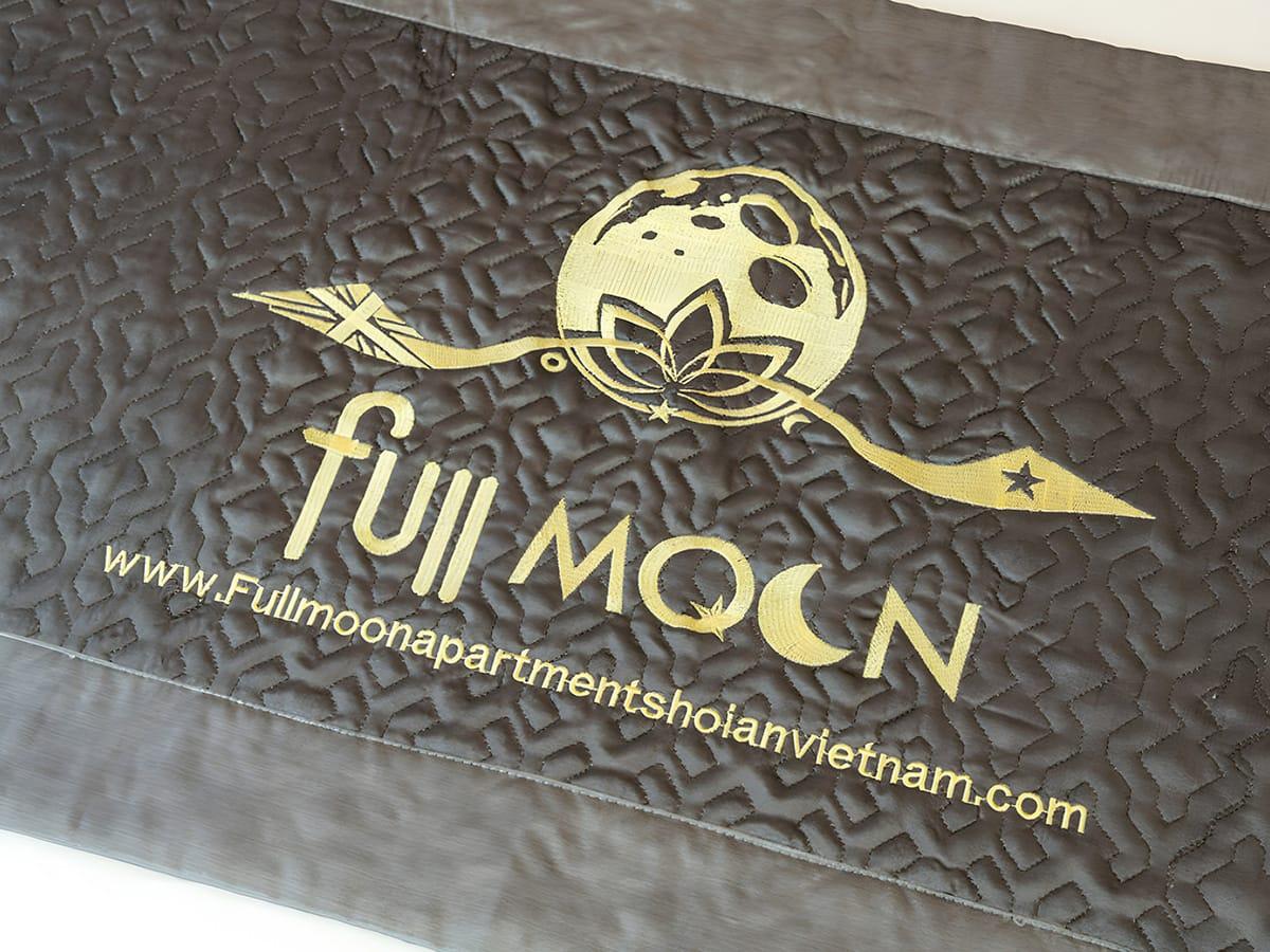 Full Moon 5